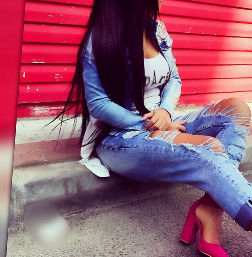 izmit genc escort telefonlari