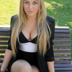 izmit-universiteli-escort-bayan